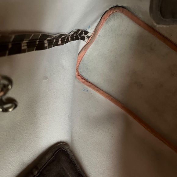 🔥🔥 Take 20% off COACH Coach Signature Tote Bag F25673Brown / Beige PVC … - Picture 12 of 15